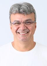 Foto de urna de Guilherme Mulato