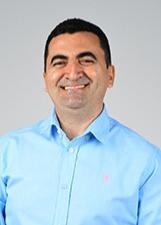 Foto de urna de Carlos Hermes