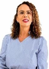Foto de urna de Dora Rios