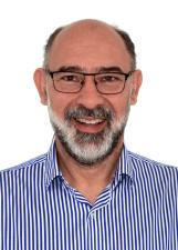 Foto de urna de Prof. Roger
