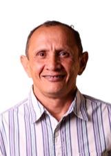 Foto de urna de Marquinhos Tchukas
