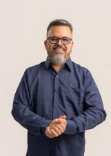 Foto de urna de Pastor Maanain
