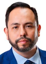 Foto de urna de Rafael Yonekubo