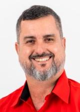 Foto de urna de Robinson Cireia