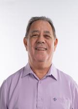 Foto de urna de Clarineu Nogueira