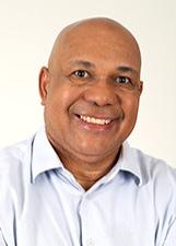 Foto de urna de Miltão