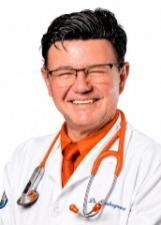 Foto de urna de José Shakspeare Gomes