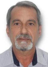 Foto de urna de Eliseu Bomfá