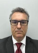 Foto de urna de Professor Lacombe.