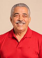 Foto de urna de Leonardo Monteiro