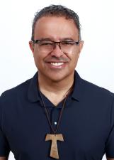Foto de urna de Carlito do Tempero Arruda