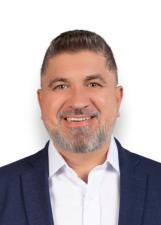 Foto de urna de Antônio Carlos