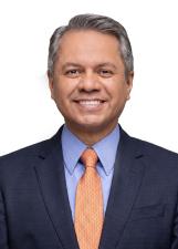 Foto de urna de Carlos Henrique
