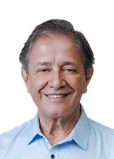 Foto de urna de Carlos Pimenta