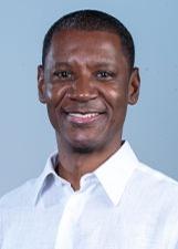 Foto de urna de Mauricinho de Sá