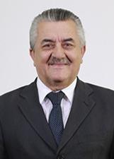 Foto de urna de Carlos Lima
