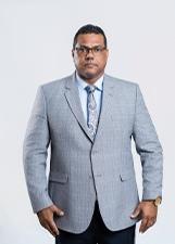 Foto de urna de PR. Isaac Venerando