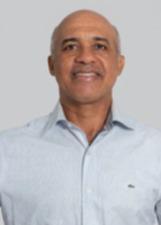 Foto de urna de Cláudio o Servente de Obras