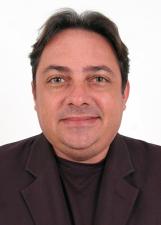 Foto de urna de Alan de Bastos