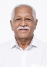 Foto de urna de João dos Santos