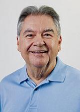 Foto de urna de Lindolfo Pires