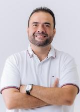 Foto de urna de Moca Medeiros