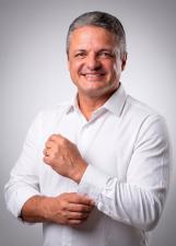 Foto de urna de Pastor Carlos Eduardo