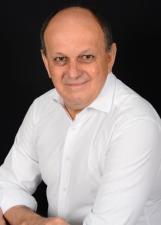 Foto de urna de Dr Batista