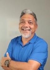 Foto de urna de Cícero da Charque