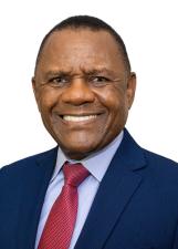 Foto de urna de Ossesio Silva