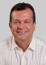 Foto de urna de Waldemar Oliveira