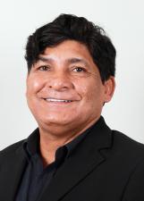 Foto de urna de Xande Barão