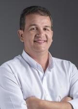 Foto de urna de Som Monteiro