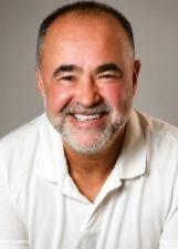 Foto de urna de Dr. Julio Lossio