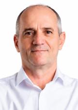 Foto de urna de Tião do Gesso