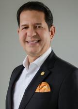 Foto de urna de Esdras Cabral
