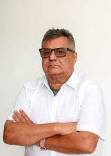 Foto de urna de Azevedo Melo
