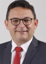 Foto de urna de Hélio Rodrigues