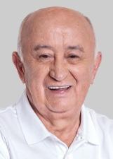 Foto de urna de Júlio César o Julim do Lula