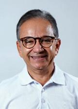 Foto de urna de Dr. Hélio