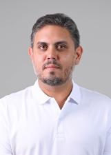 Foto de urna de Zé Fernando