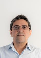 Foto de urna de Cicero Romão