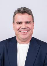 Foto de urna de Renato Miranda