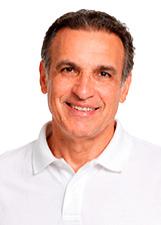 Foto de urna de Hugo Leal