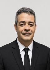 Foto de urna de Dr. Eliezer