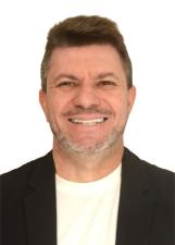 Foto de urna de Josue Frota