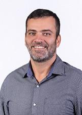 Foto de urna de Nilton Costa
