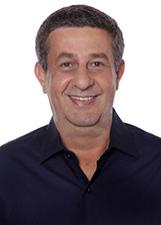 Foto de urna de Adriano Serfiotis