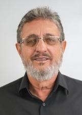 Foto de urna de Hélio Cunha