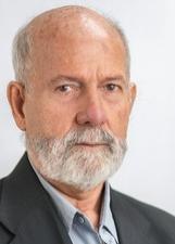 Foto de urna de Alexandre Ferrão